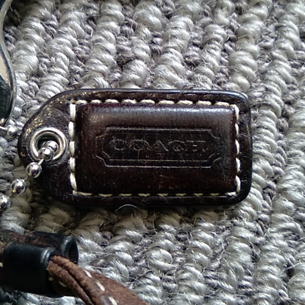 Coach brown small wristlet - Picture 9 of 10